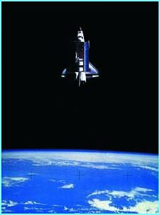 30-2_Challenger above the Earth.jpg (9051 bytes)